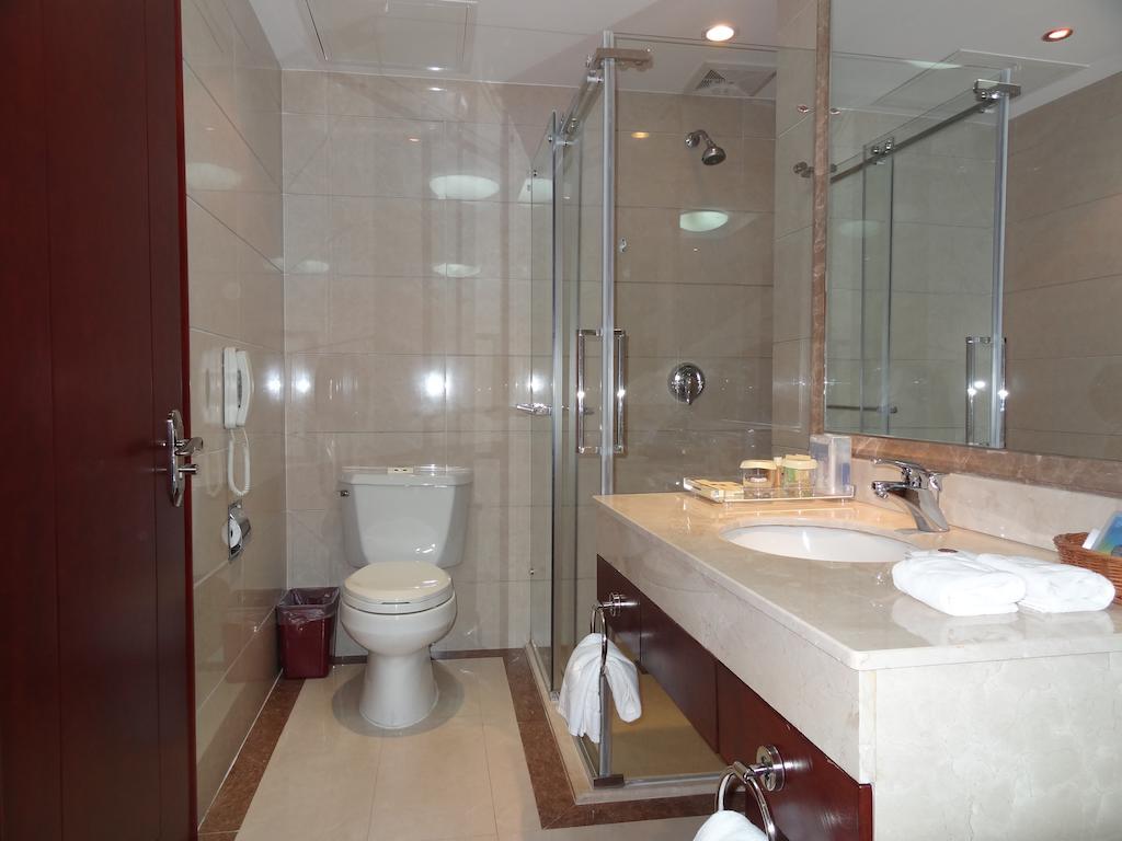 Shijiazhuang Yanshan Hotel Room photo